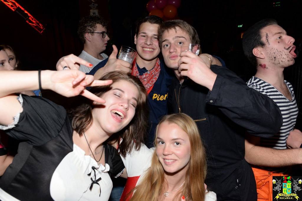 ../Images/Het Opwarmbal 160.jpg